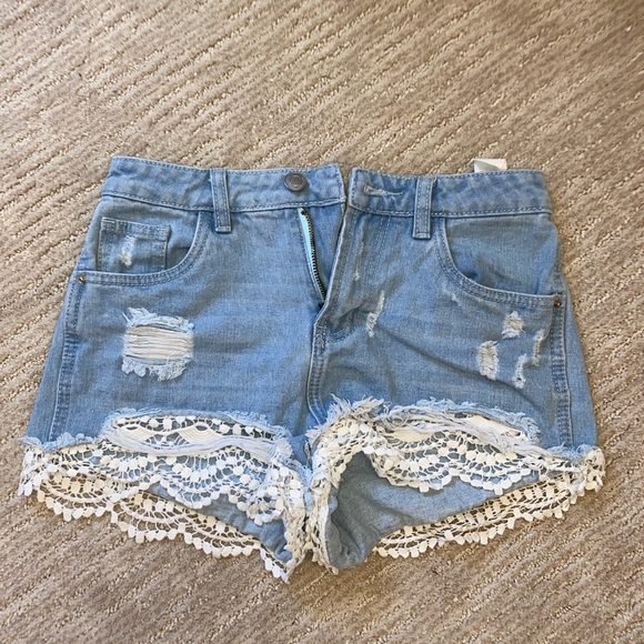 🍒3 for $12 - Streetwear Society Lace Denim Shorts - Picture 1 of 9